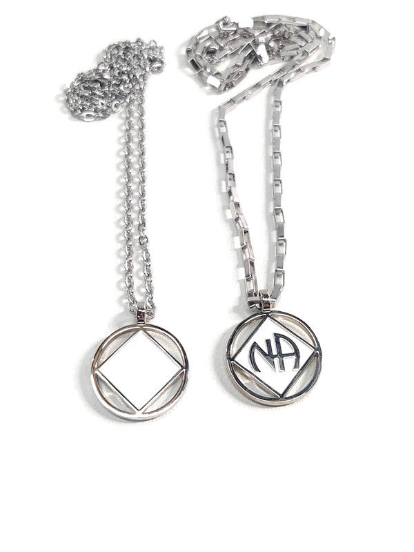 NA Double Sided Metal & Enamel Keychain Narcotics Anonymous - White